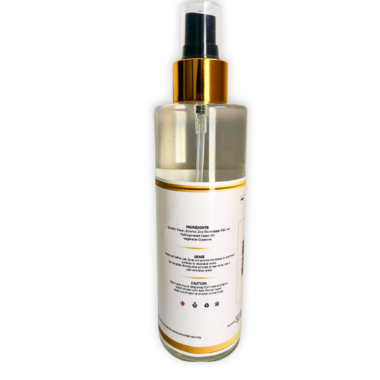 Ingredients and usage instructions for SoyandGlow Pet Pure Neutralizer Pet-Safe Odour remover.